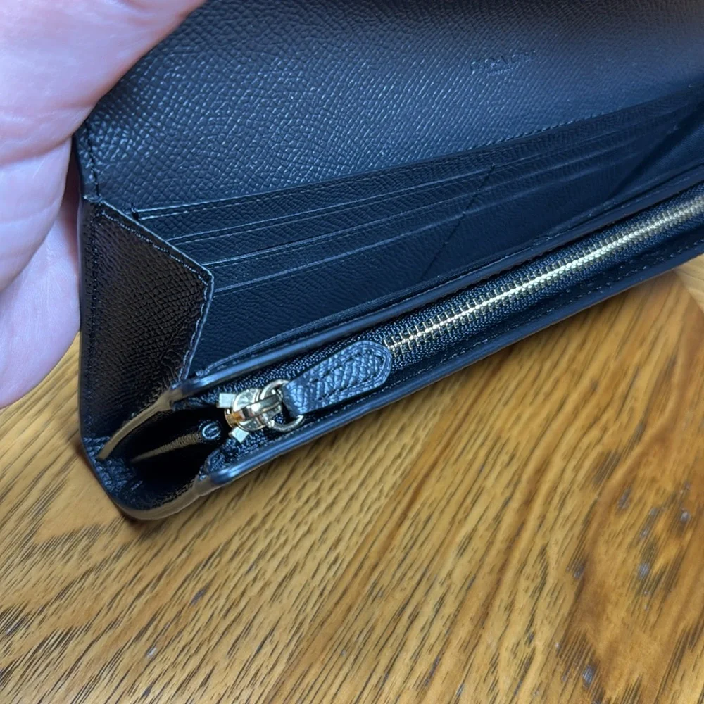 NWOT COACH SLIM ENVELOPE WALLET